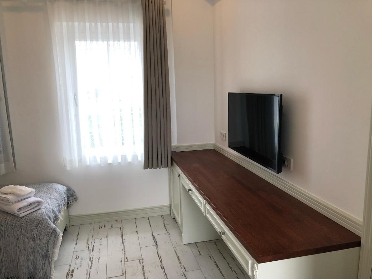 Hotel Rhodium *