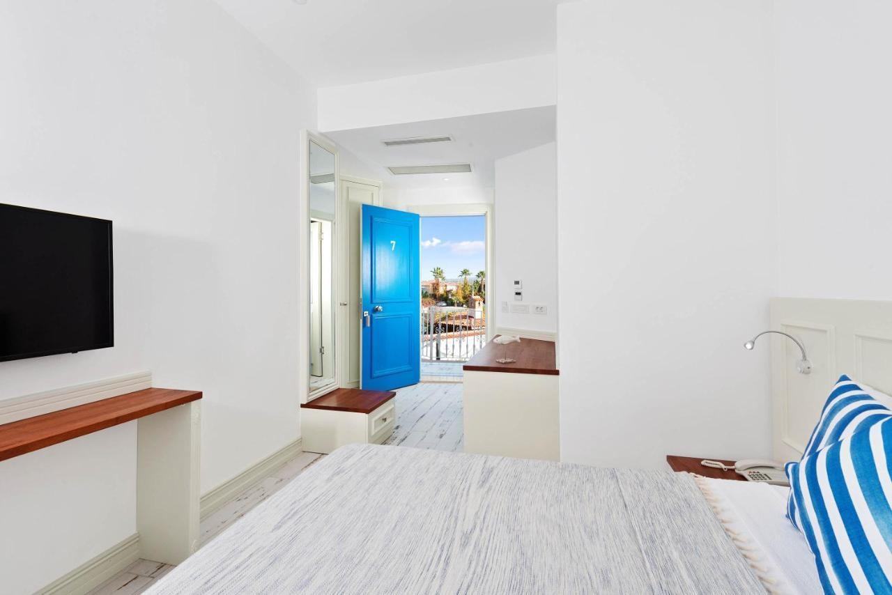 Rhodium Hotel